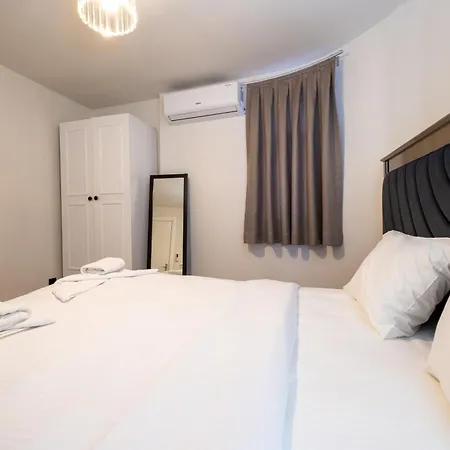 Mayer Taksim Apartments Istanbul Room photo